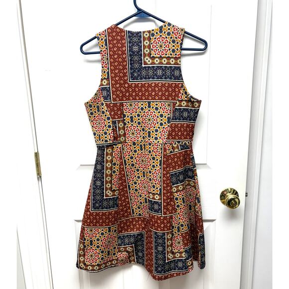 ASOS Sleeveless Fit and Flare Dress, Nave Gold Red Boho Print, Women's Size 6 - Picture 2 of 4